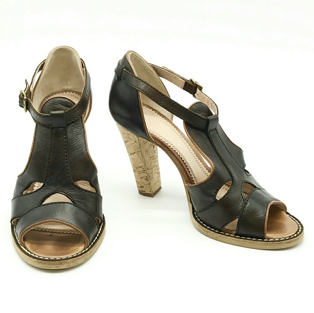Chloe Leather Cut Out Sandals
